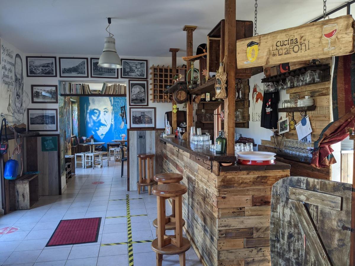 Rifugio Silone Hostel Pescina Kültér fotó